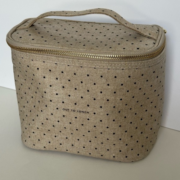 Kate Spade “out to lunch” Tote Bag - Picture 1 of 9